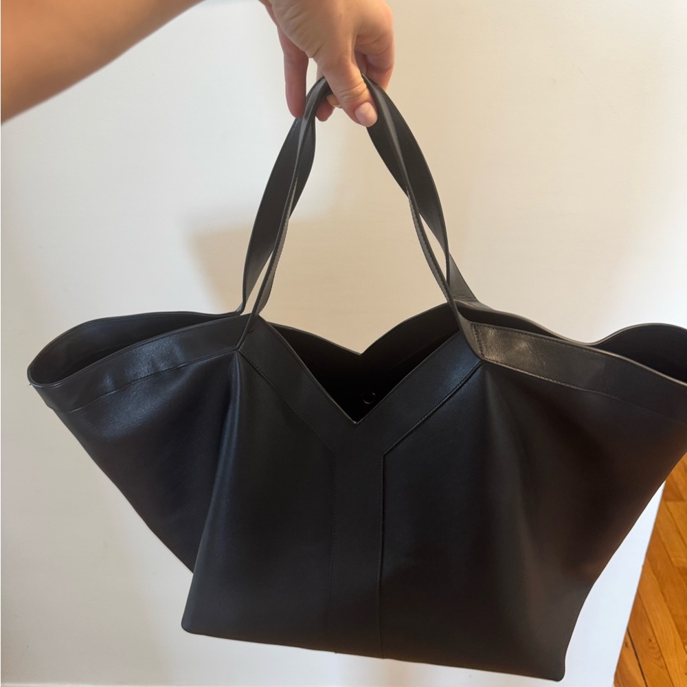 Elegant Black Tote Bag